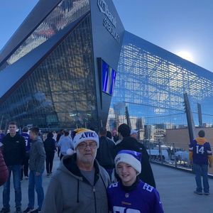 Meet your Posher, Chad